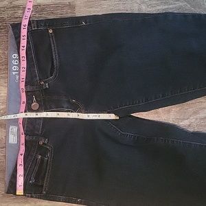 Gap 1969 curvy size 29 jeans